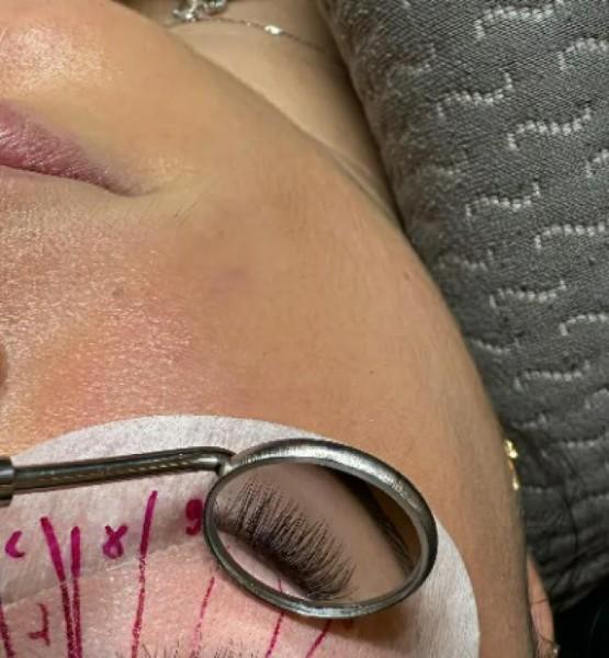 esthéticienne médicale à Mettet